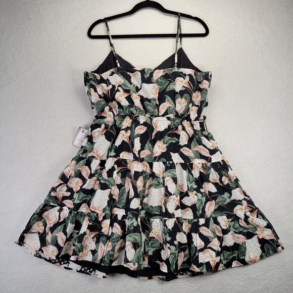 Express Tiered Trapeze Dress Womens Large Floral Print Eyelet V-Neck Tiered - Picture 9 of 16